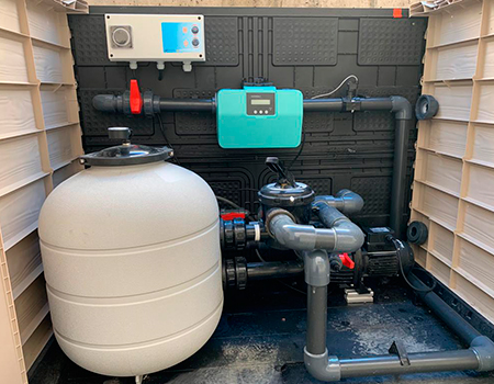 Thanks to the possibility of a compact installation, this equipment is the most suitable for installation in sheds or rooms with limited space.