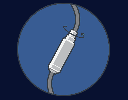The OV 5300 4WD robot incorporates a cable swivel system. The swivel system is a pivoting swivel on a section of the cable that prevents the cable from winding up as the cleaner moves around the pool.
